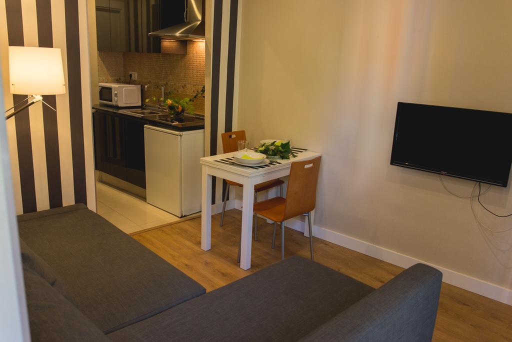 Ab Apartamentos Trinidad 말라가 객실 사진